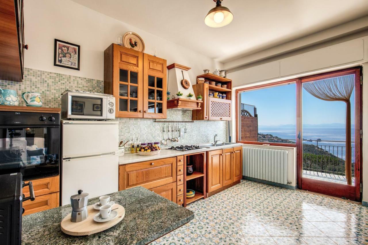Geca'S House - Panoramic Sea View Studio Massa Lubrense Eksteriør bilde